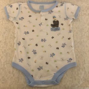 🟢 (2/$5) Sz 3-6M Carter’s Boys Little Buckaroo